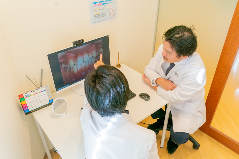 ３Dシミュレーション　歯列矯正　AI